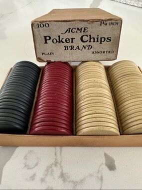 ACME Poker Chips - Black, Red, Cream Set in Tray